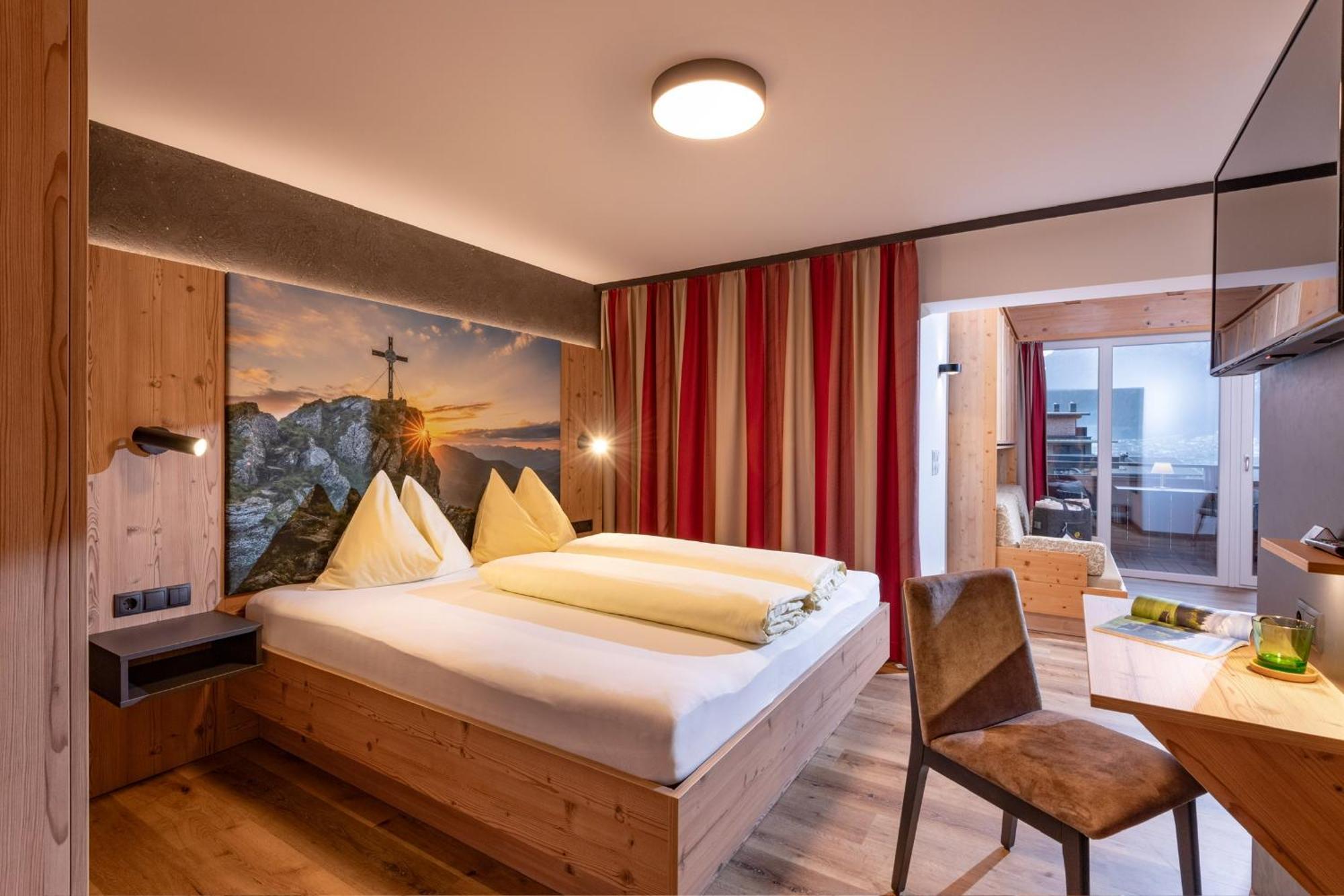 Das Sonnleiten Ski- Und Motorradhotel Bruck Im Zillertal Bruck am Ziller Exterior foto